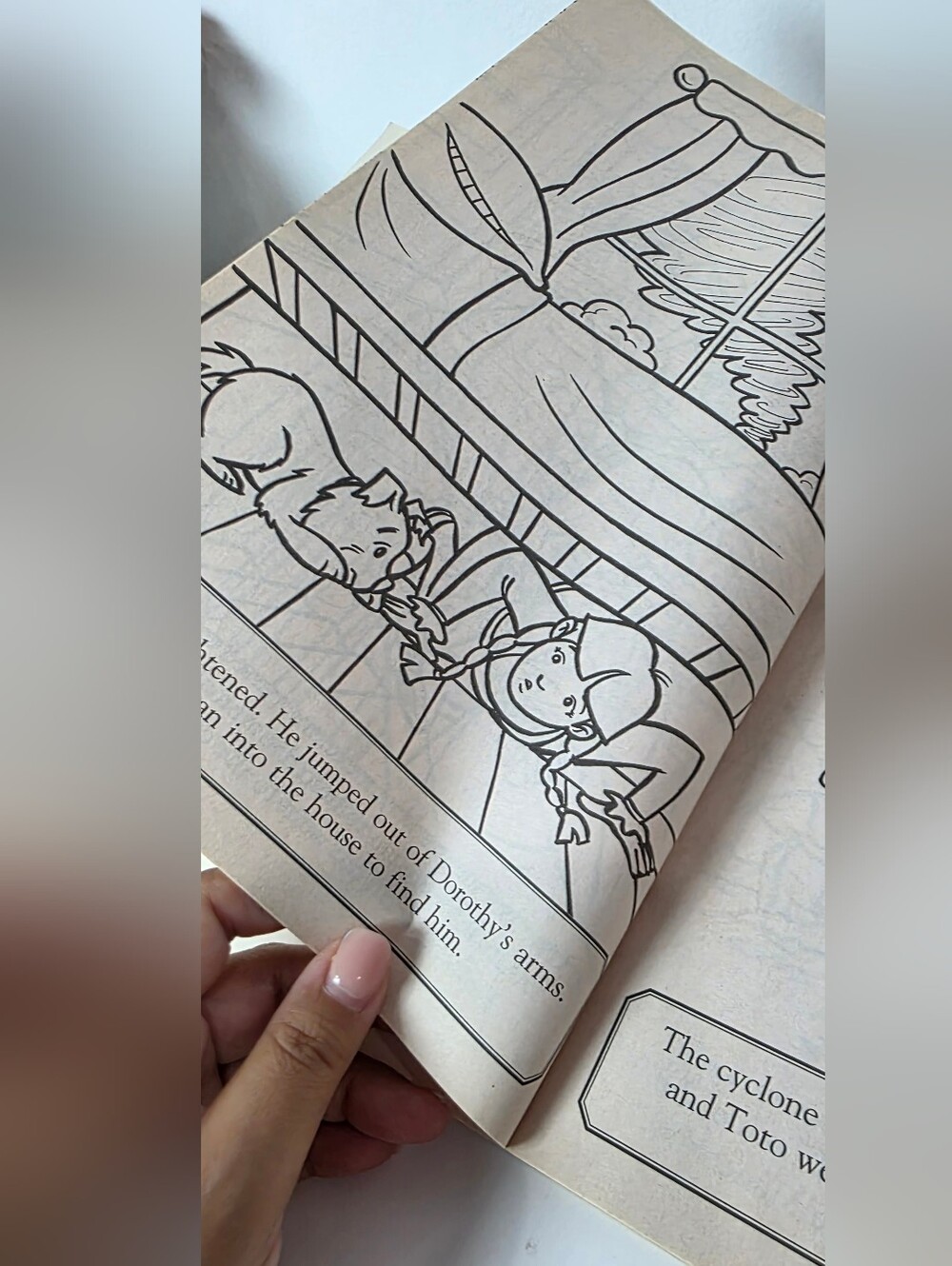 2009 The Wizard Of Iz Coloring Book - Picture 3 of 8